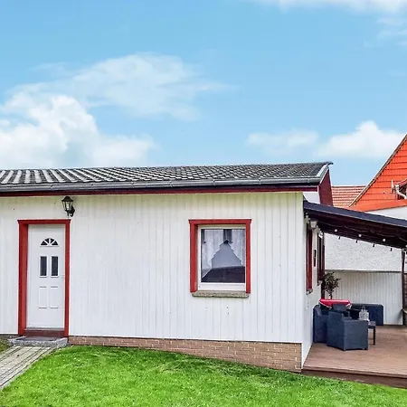 Holiday home Gorgeous In With Kitchen