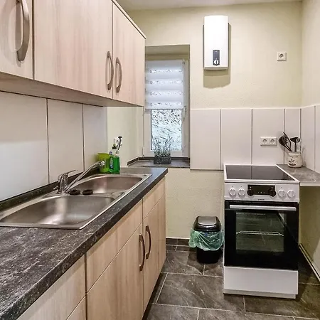 Gorgeous In With Kitchen Holiday home *